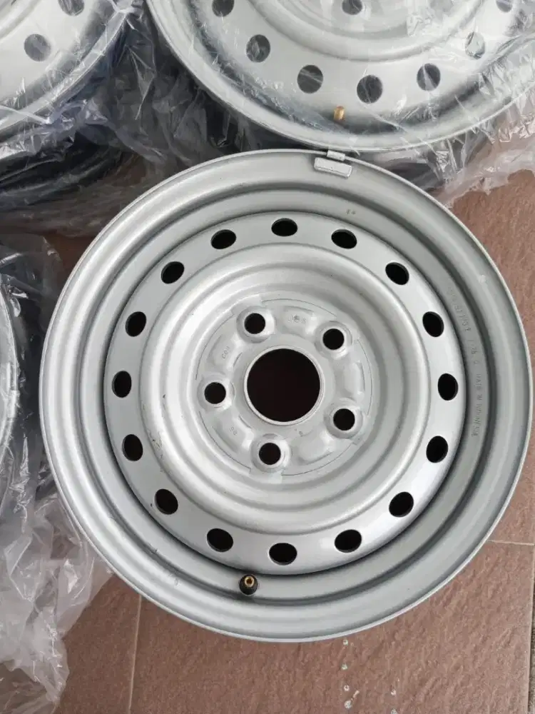 Dijual velg rim Daihatsu pickup grandmax