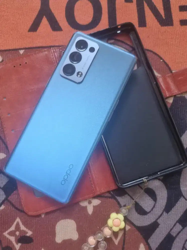 Oppo Reno 6 pro 5G ram 12/256 nfc layar lengkung + dus