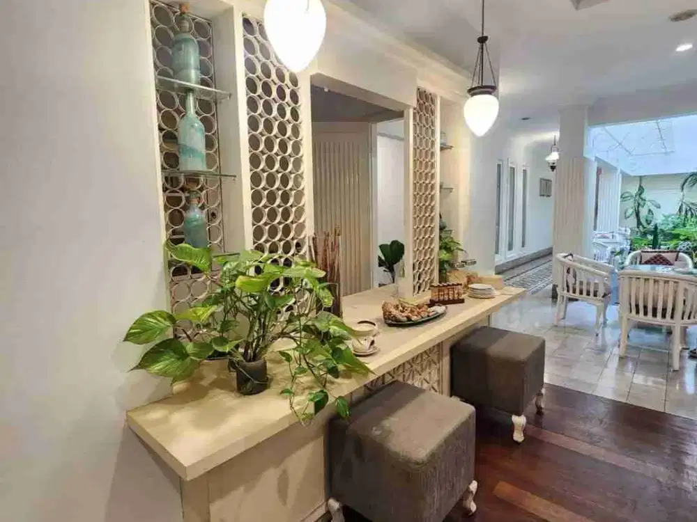 Dijual Rumah Vintage Premium Cikini - Menteng Cocok untuk Kantor, Hunian Mewah & Investasi