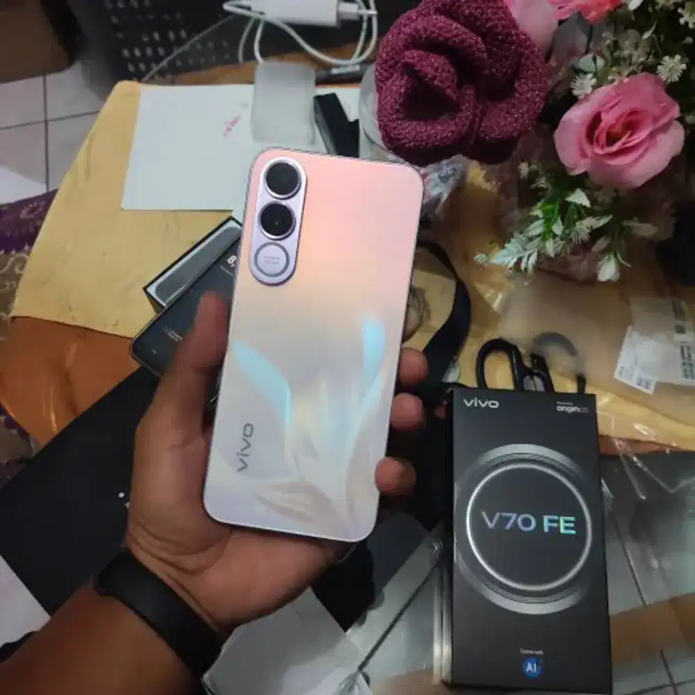 Vivo V70 Fe New Bergaransi