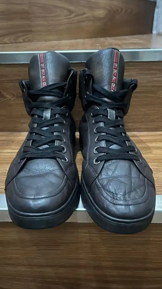 Sepatu PRADA Sneakers Full Brown Size 8.5