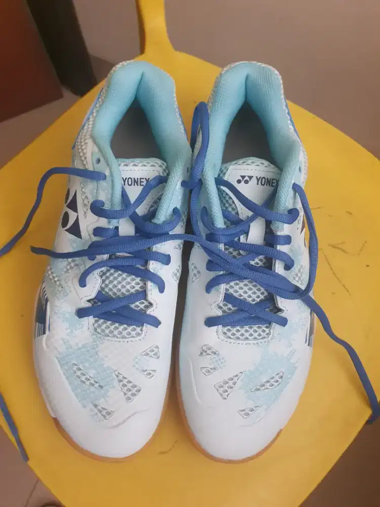 Jual Sepatu Second Yonex Eclipsion X3 original Size 41