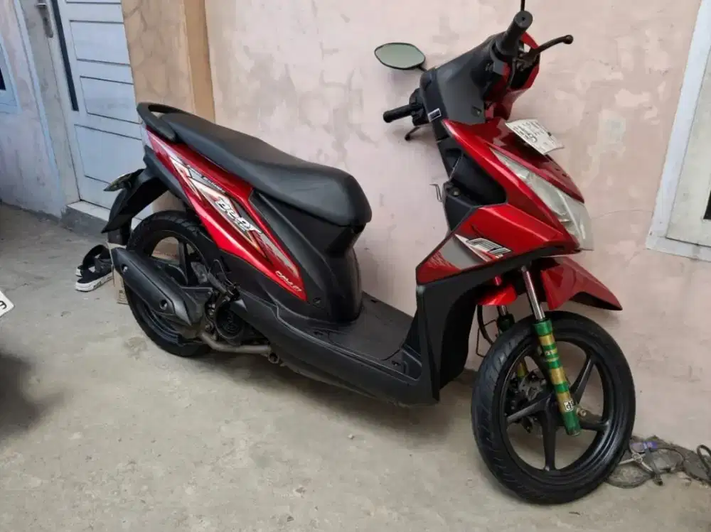 Beat fi 2014 warna merah