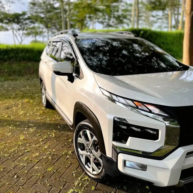 JUAL CEPAT XPANDER CROSS 2022 HARTONO MOTOR