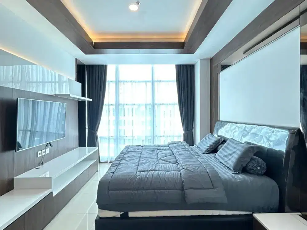 Penthouse Green Bay 2 BR Fully Furnished Unit Langka Jarang Ada !