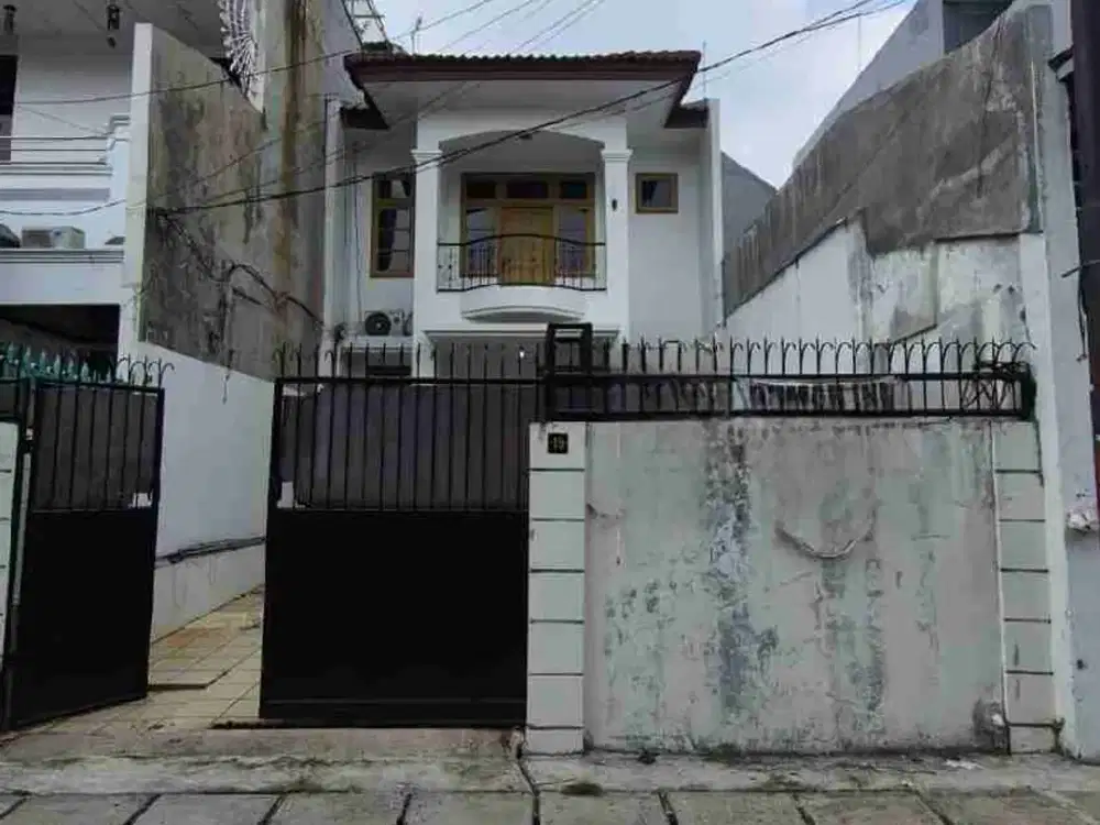 rumah Pasar baru jual rugi