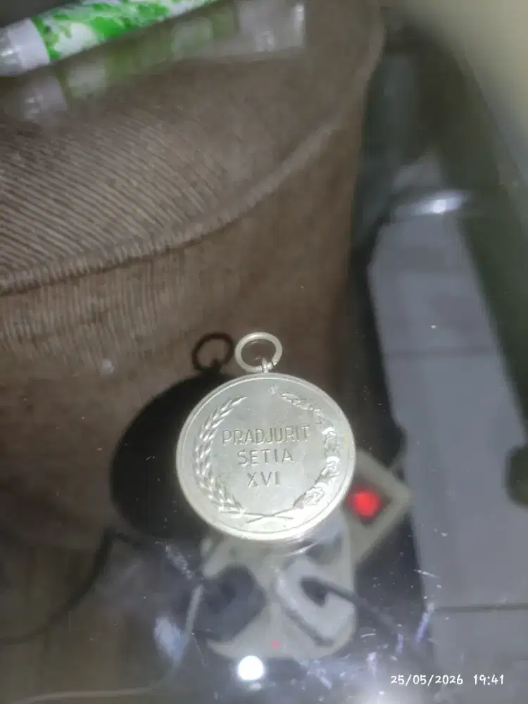 Medali Satyalancana Prajurit Setia XVI