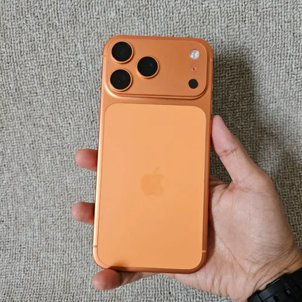 iPhone 17 Pro Max 256 Cosmic Orange, Ibox blibli