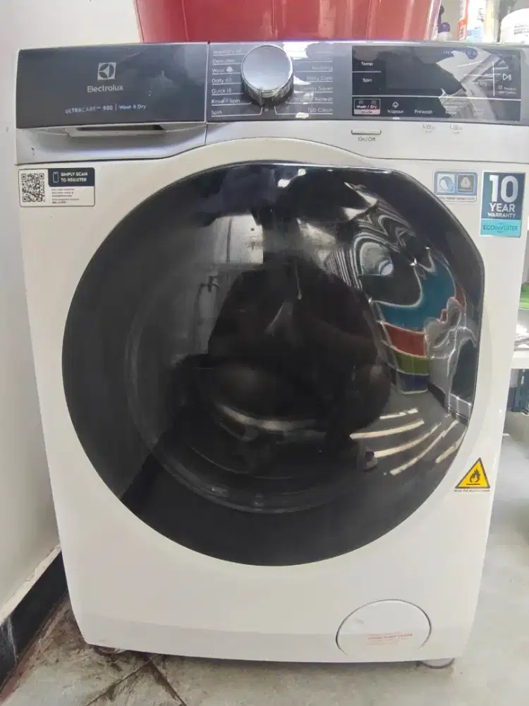 Electrolux Mesin Cuci Front Load EWW8023AEWA