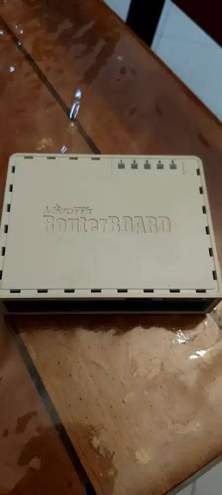 Mikrotik Router Board RB750