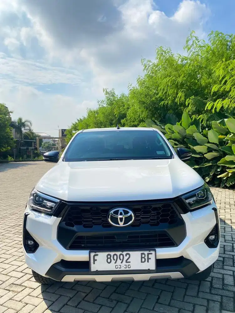 HILUX V 2024 Metic