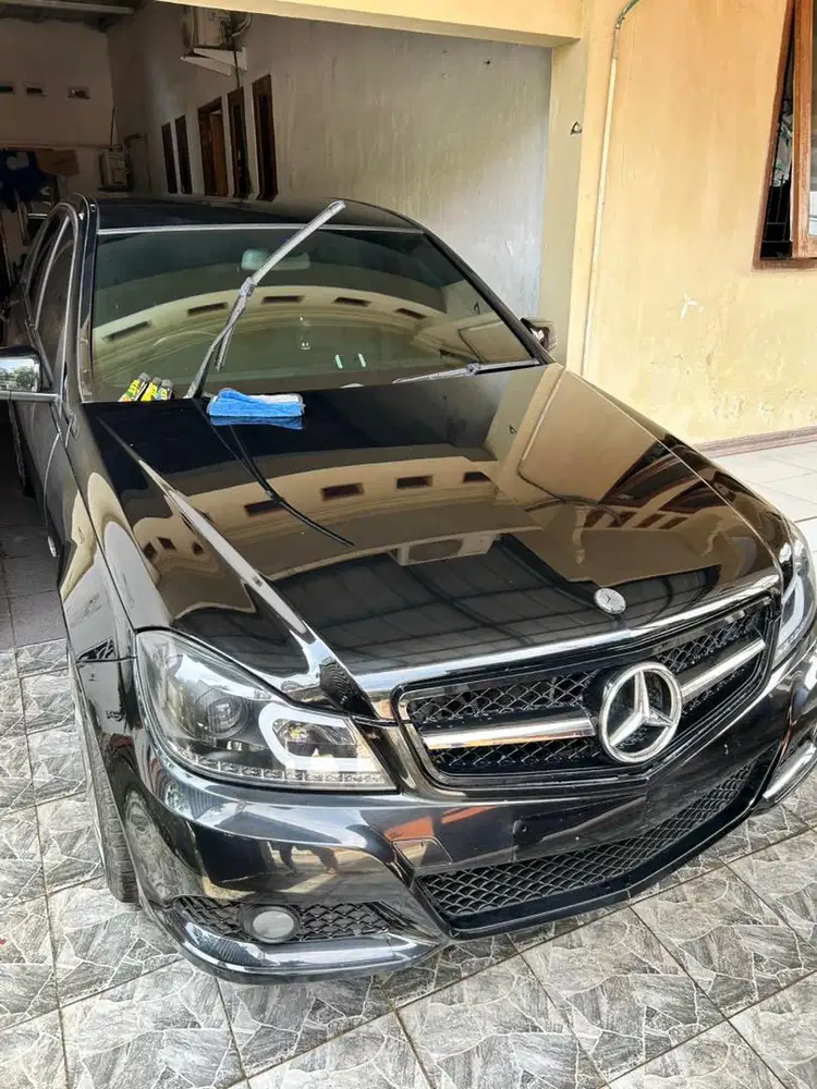 MERCEDES BENZ C200 W204 CGI FACELIFT