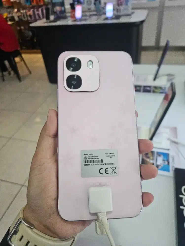 Oppo A6 nfc Ram 18/128, 18/256