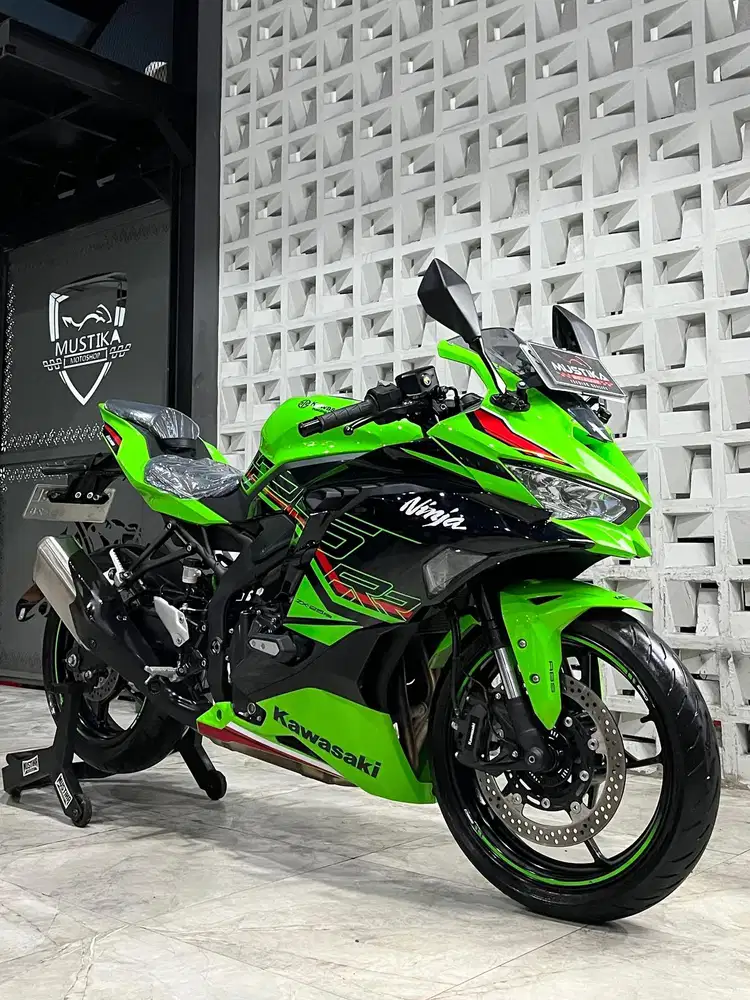 Super ODO 4RB!!Kawasaki ZX25RR th 2023 - Ayu Mustika