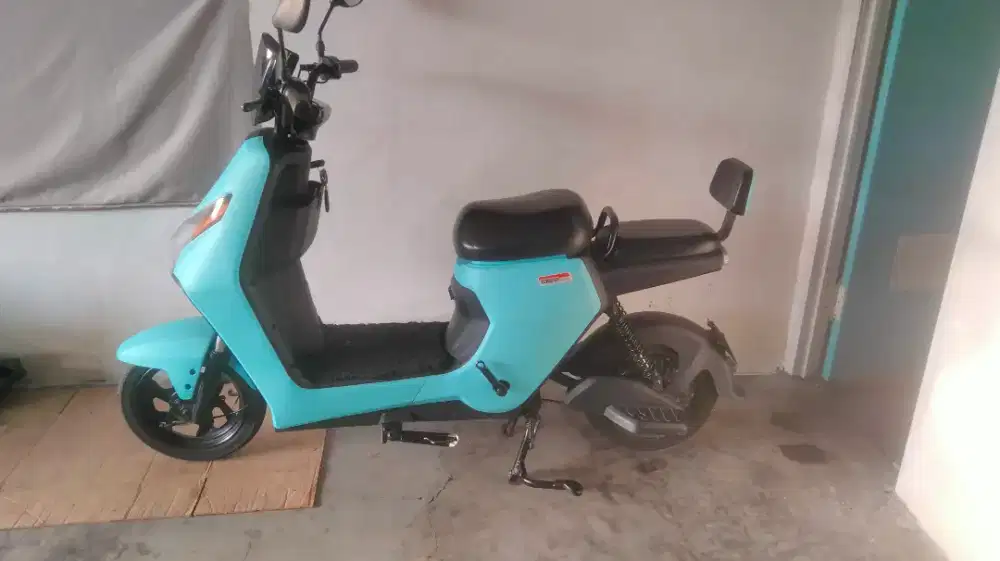 Di jual sepeda listrik normal mulus lengkap siap pake