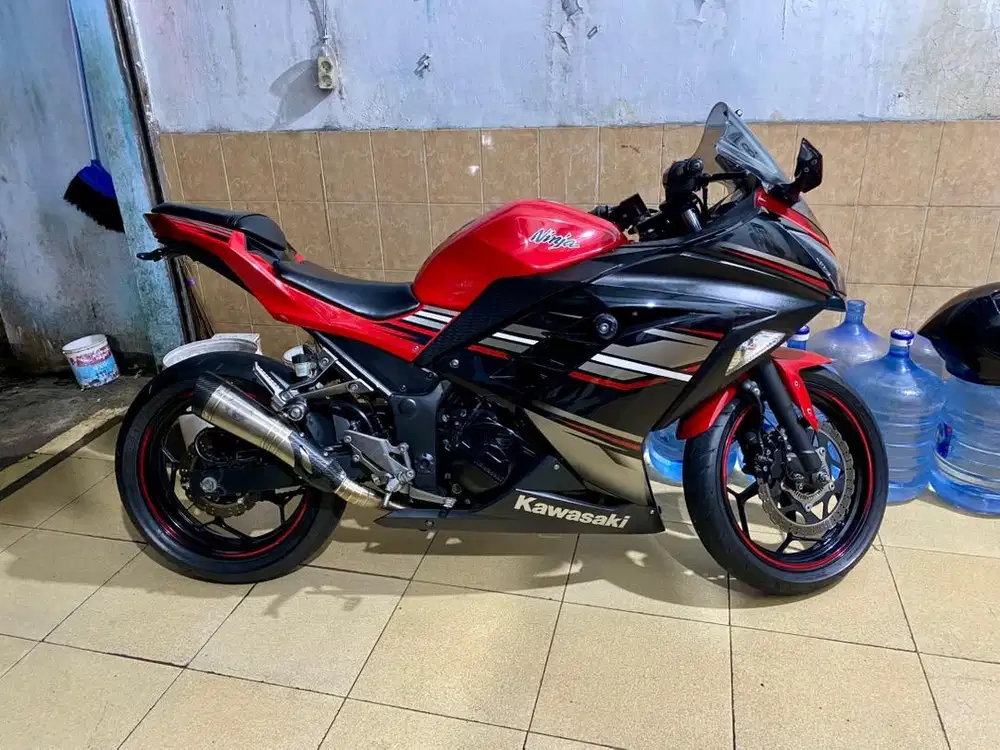 Kawasaki Ninja 250 Fi ABS SE LTD 2017 (Free knalpot R9 H2 fullsystem)