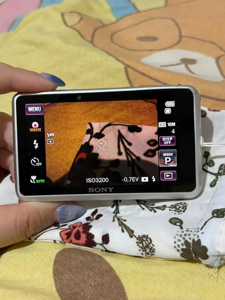 Sony Cybershot TX66 in white