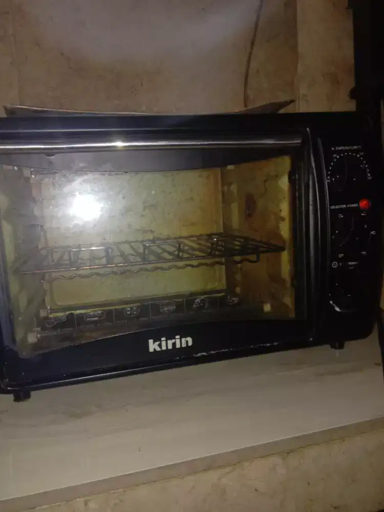 Oven listrik merek kirin