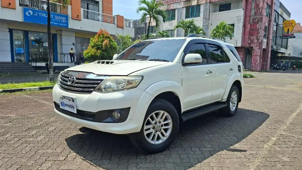 DP MURAH - Toyota Fortuner 2.5 G VNT Solar AT 2014 Putih