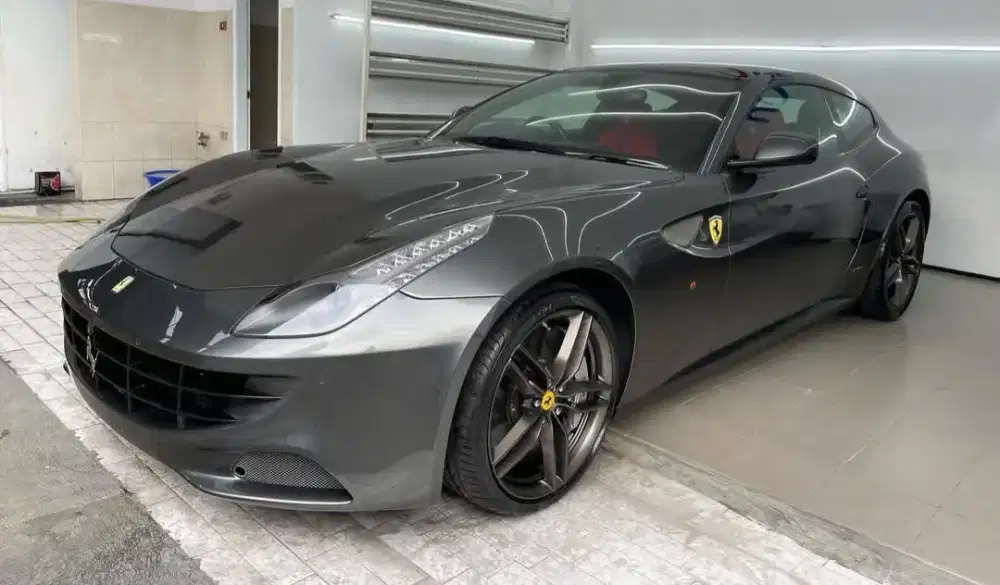 Ferrari FF 2013