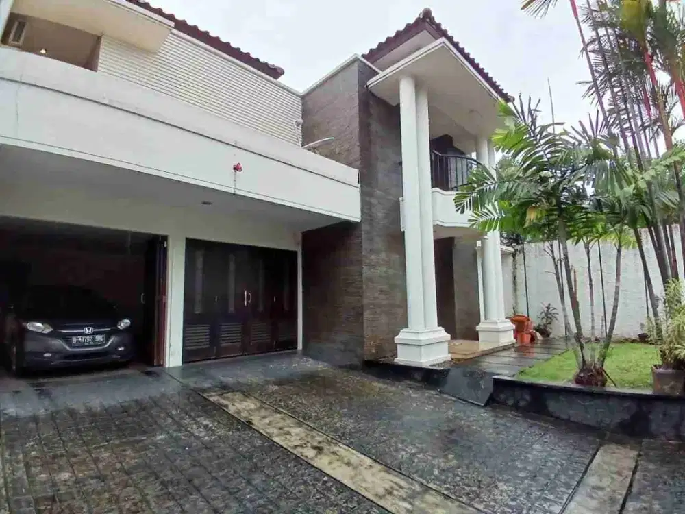 Rumah mewah dijual dan sewakan di Kemang Jakarta selatan