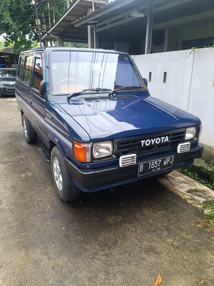Toyota Kijang 1990 Bensin