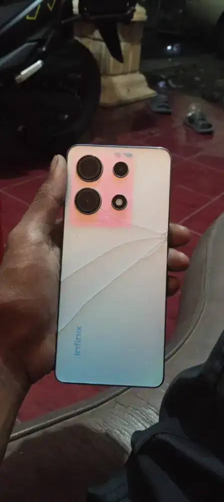 Infinix note 30