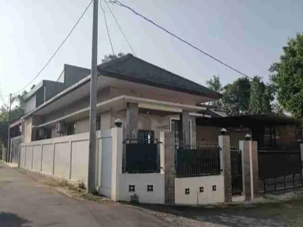 Rumah induk dan kos2 an, murah, turun harga di dekat UII PUSAT