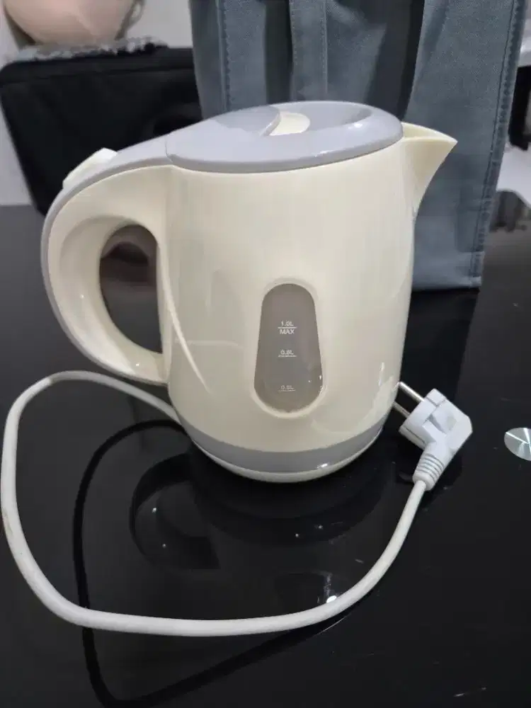 Kettle Pemanas Kris