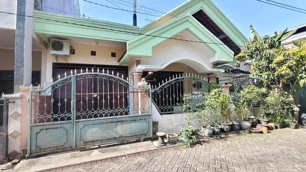 Rmh (10x13,5) di Jambangan