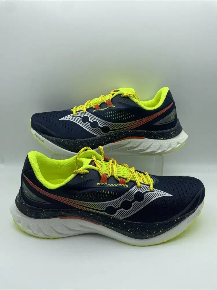 Saucony Endorphin Speed 4 Sz 42.5 Fit size 41