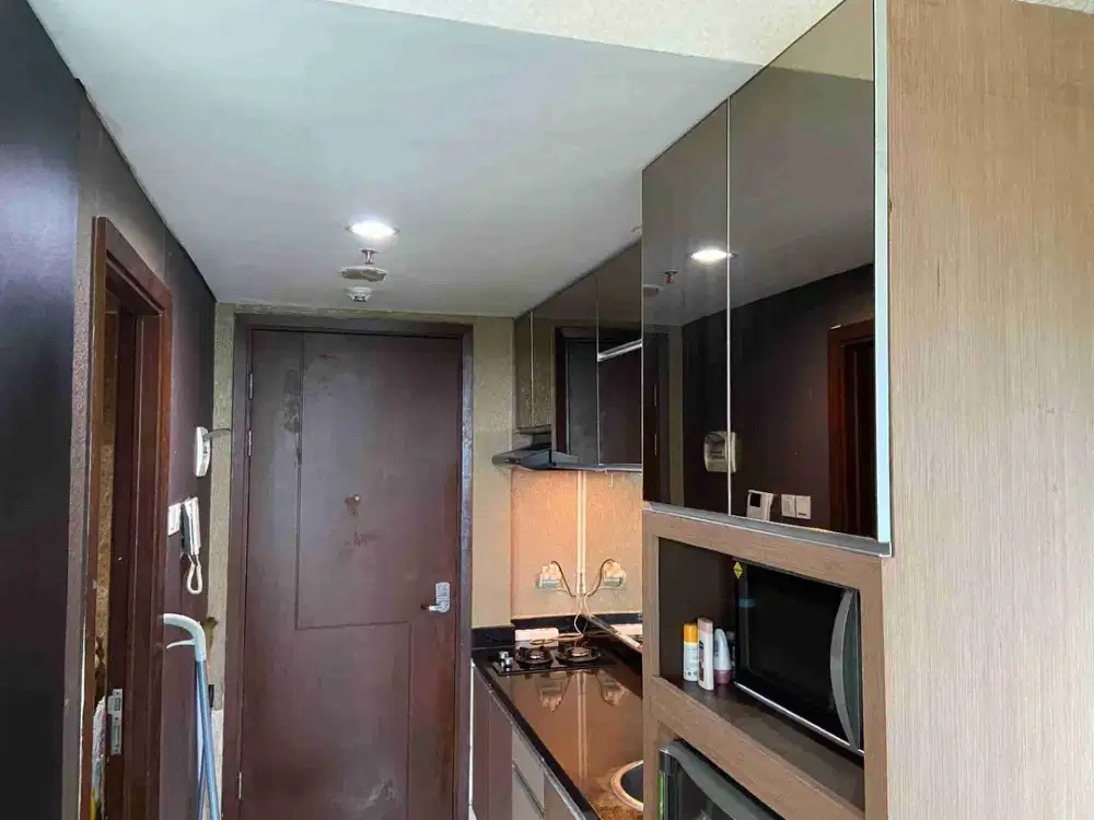 Apartemen Sungkono Lagoon Studio Lantai Rendah
