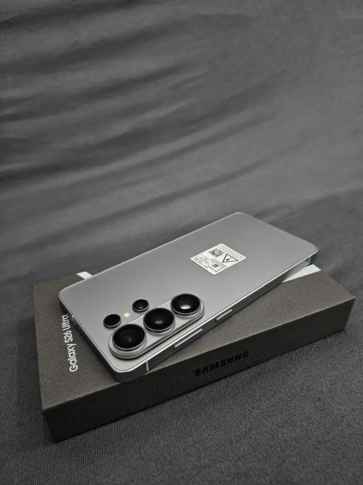 Samsung S26 Ultra 12/256Gb Garansi panjang