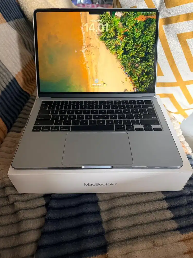 Macbook Air M4 2025