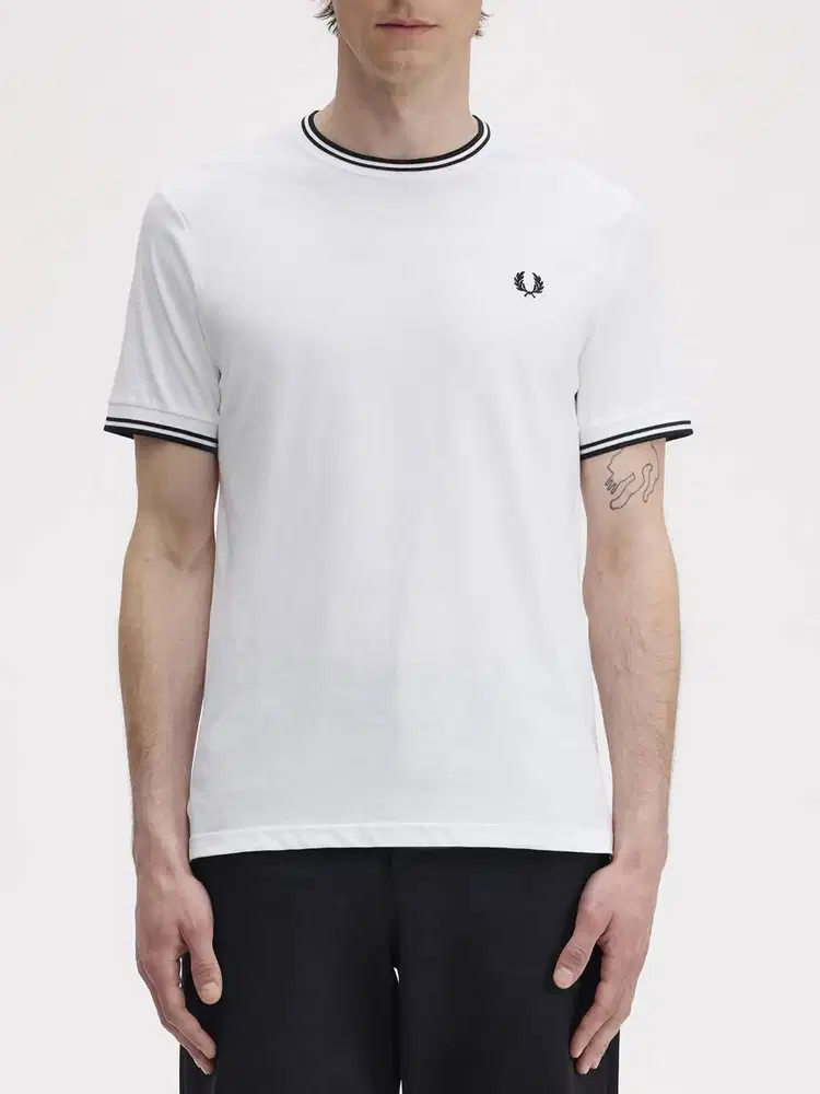 FRED PERRY TWIN TIPPED WHITE T SHIRT (L)