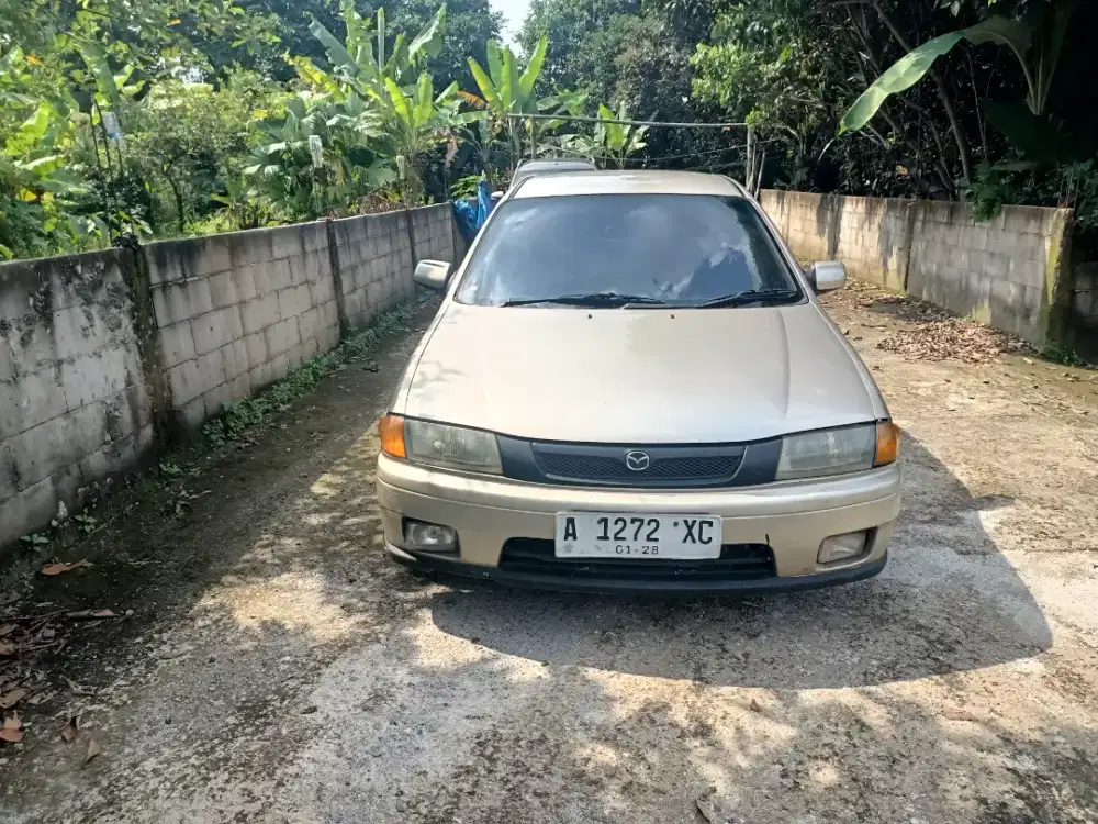 Mazda Familia 1998 Bensin
