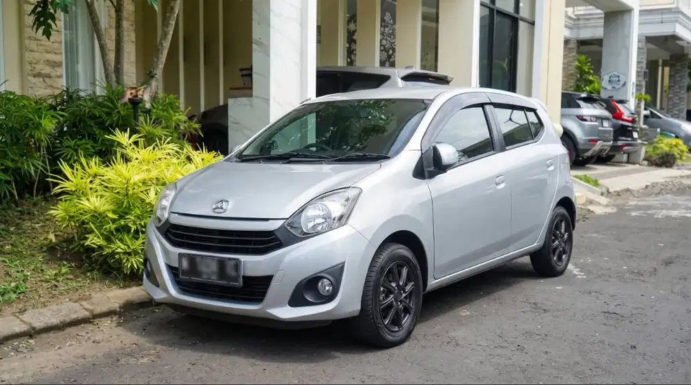 bukan bekas grab AYLA X 1.0 MT bensin km 25