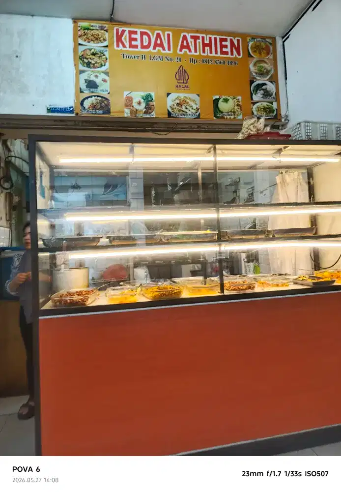 Cari karyawan khusus wanita umur max 30