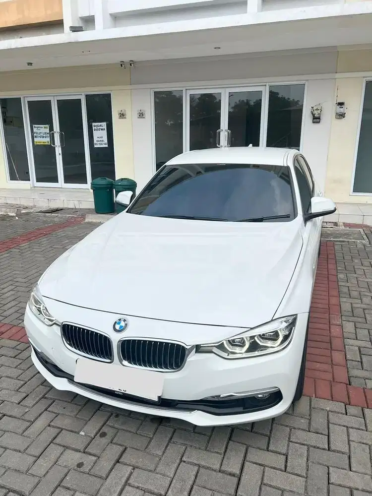 BMW F30 320i LCI digital spido facelift 2018