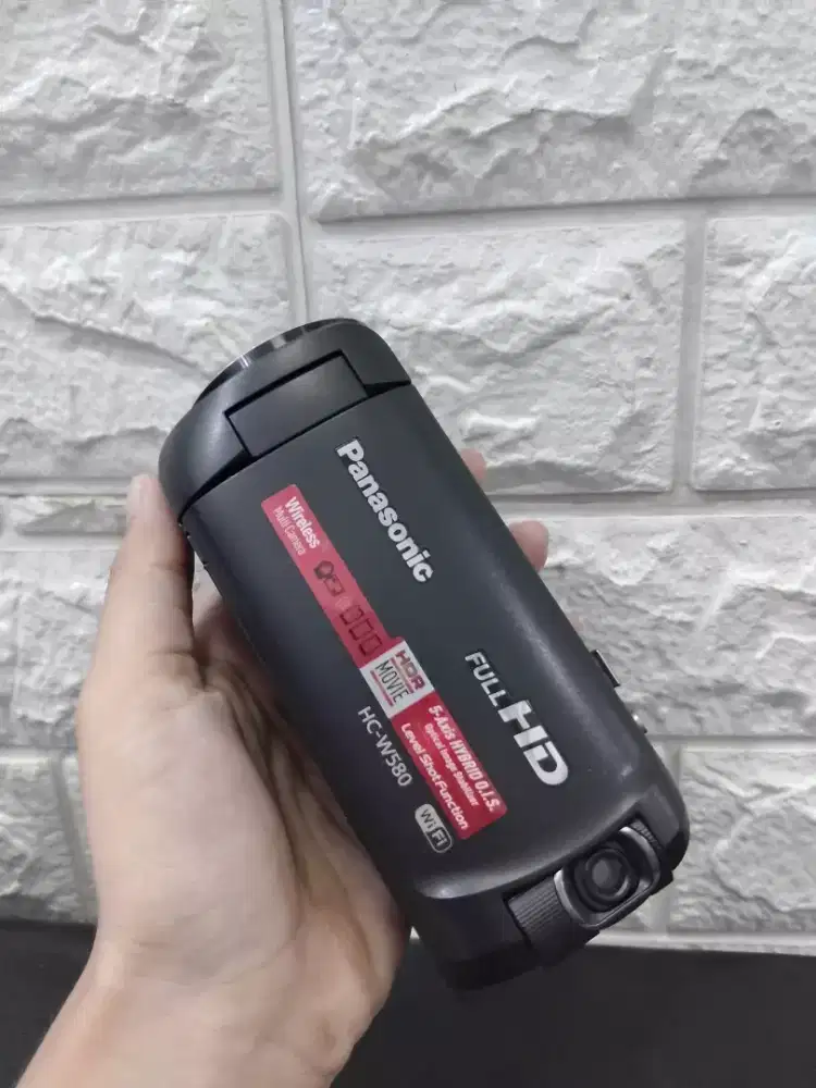 HandyCam Panasonic HC-W580