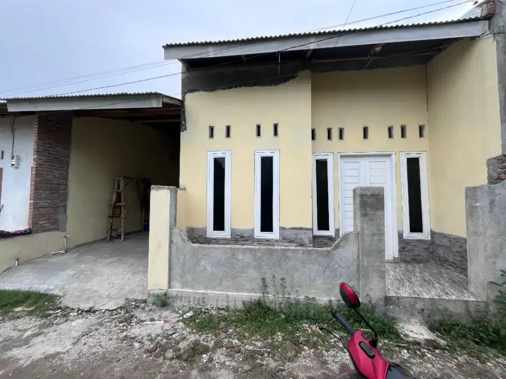 Dijual rumah gempet 2 baru di bangun