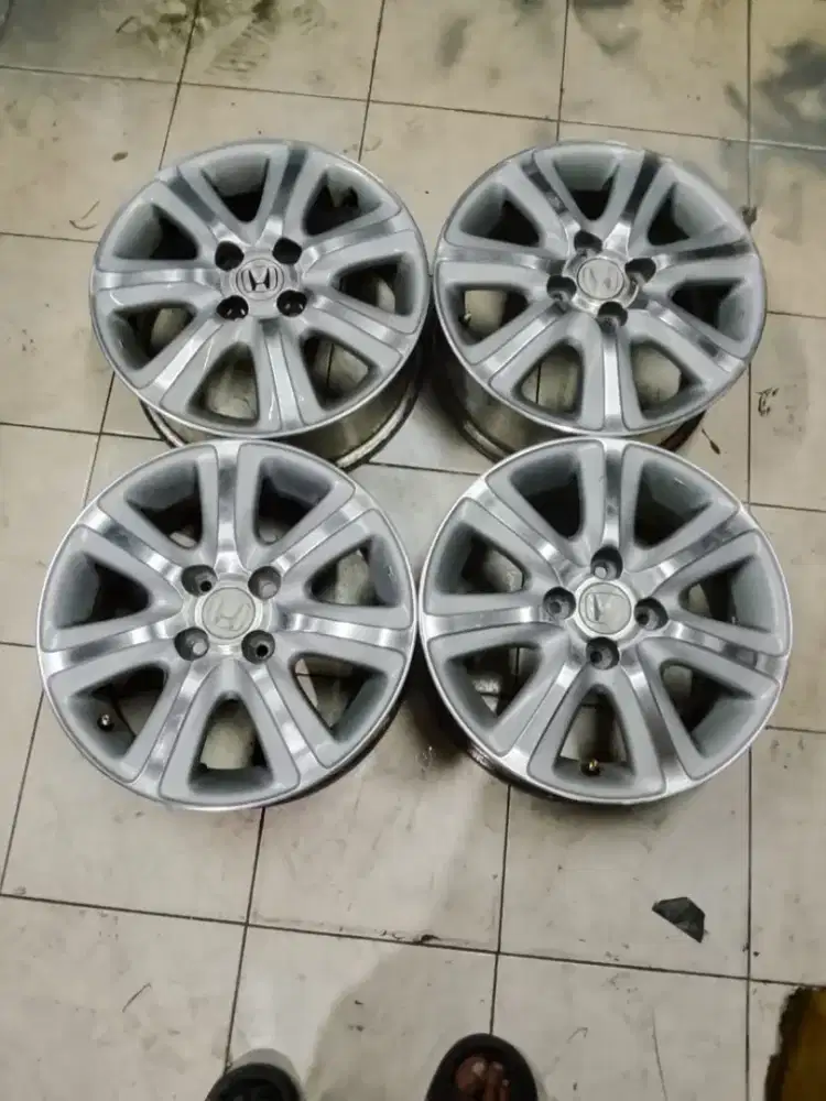 Dijual. 4pc velg honda city R15