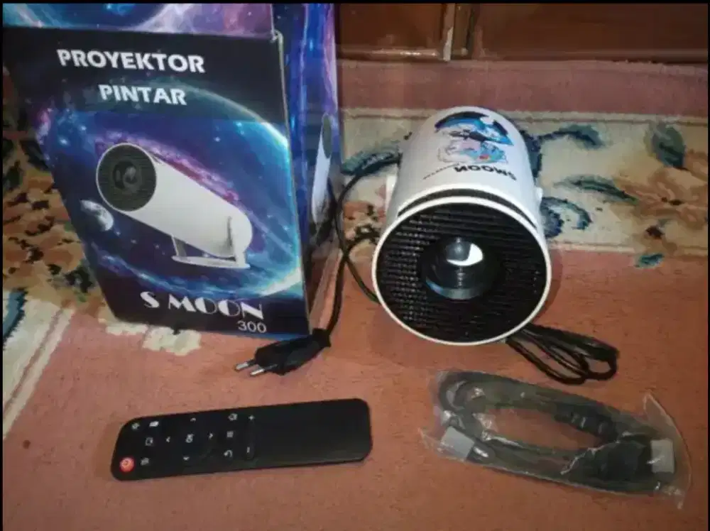 Proyektor Smoon HY 300