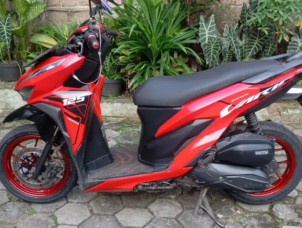 Assalamualaikum. Wr. Wb. Jual Honda VARIO 125 LED NEW