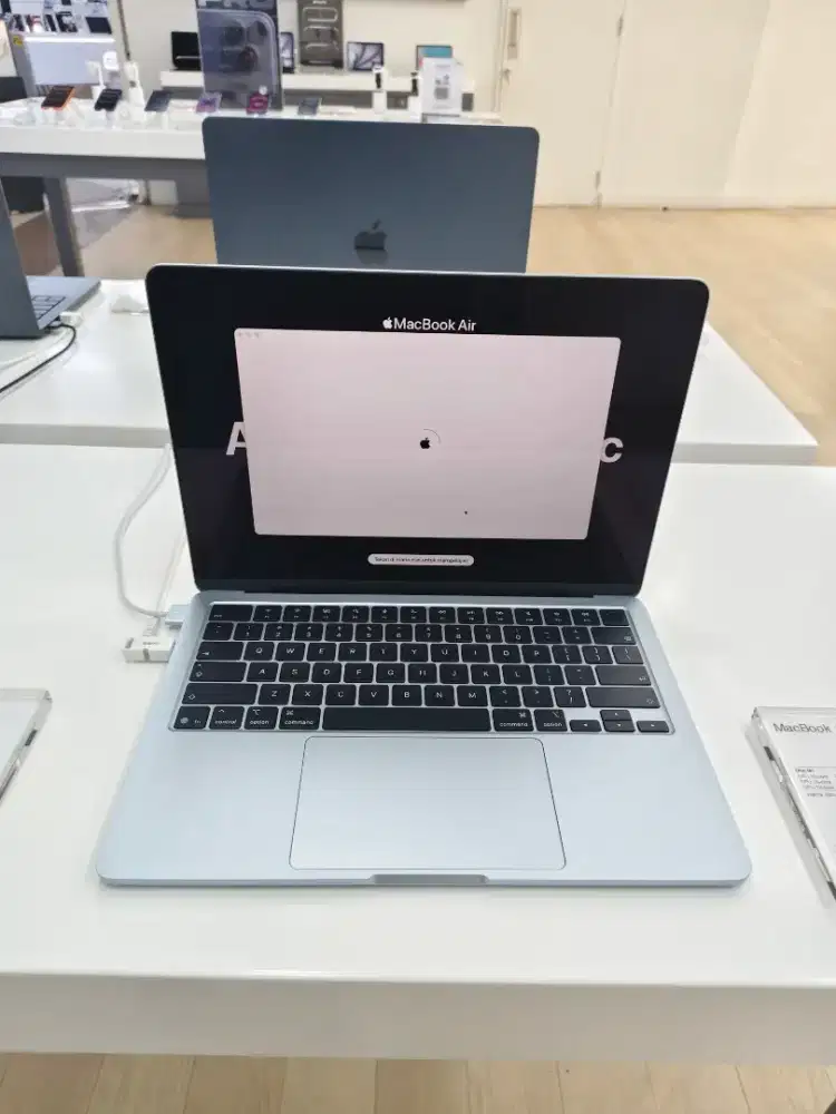 Promo Cicilan Pakai Home Credit MaceBook Neo