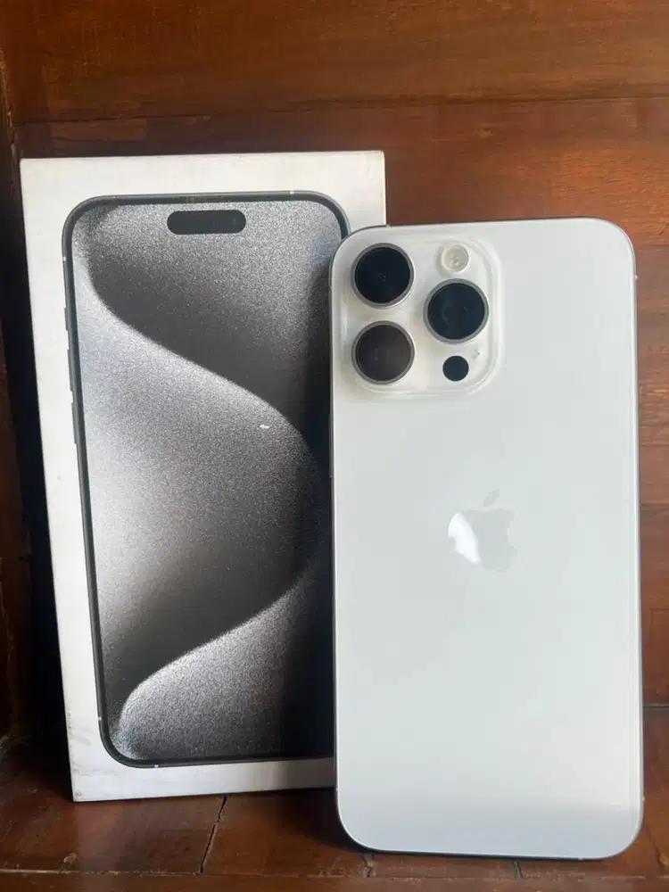 Iphone 15 PM White Titanium 256 iBox