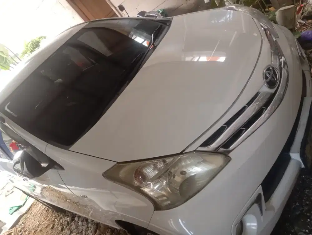 Avanza G Metik 2012