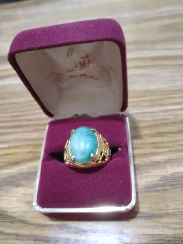 Cincin batu giok burma