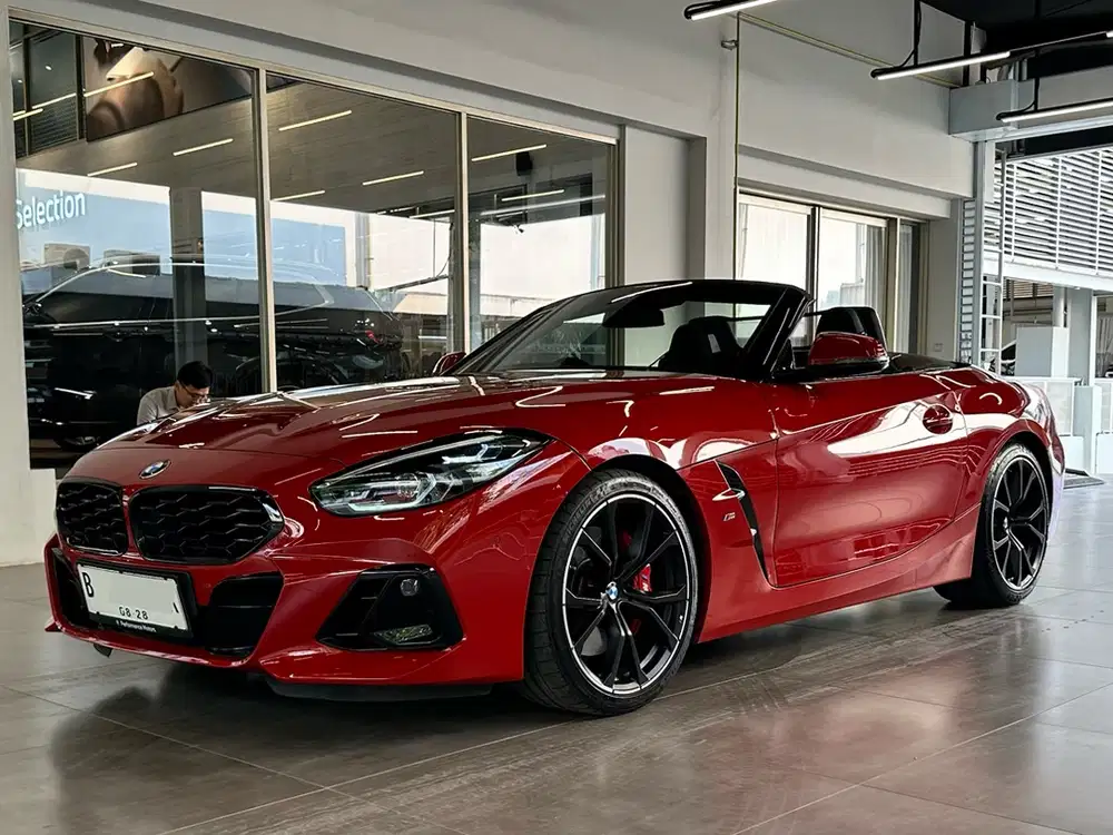 BMW Z4 M40i 2023 - LOW KM