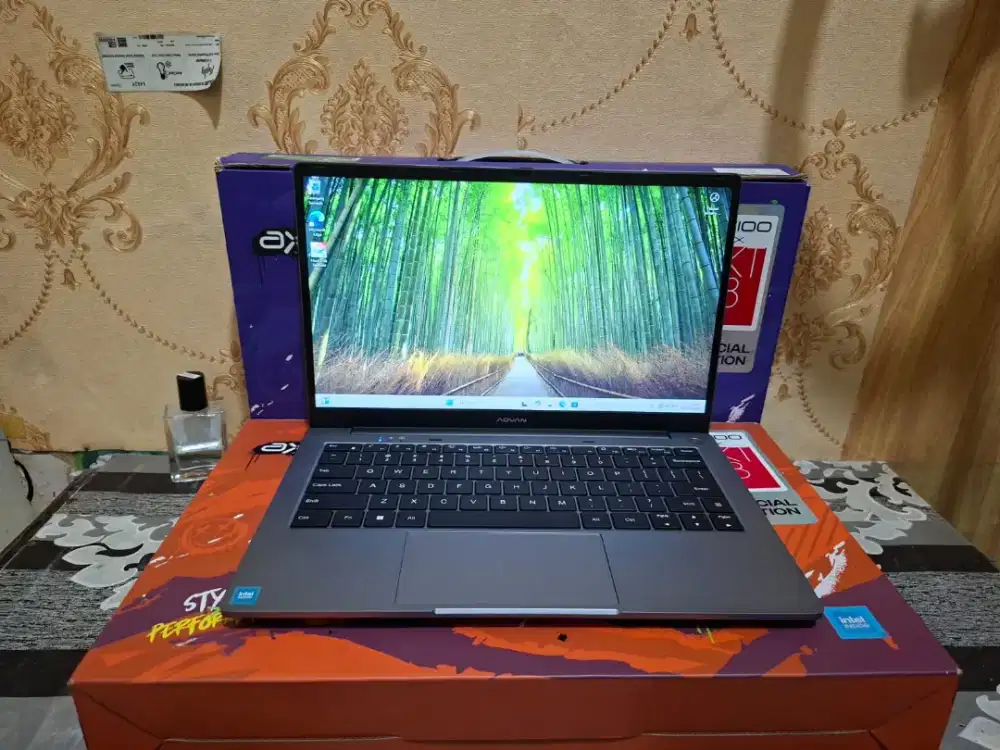 Laptop Advan Transformers 1405 -LIKE NEW